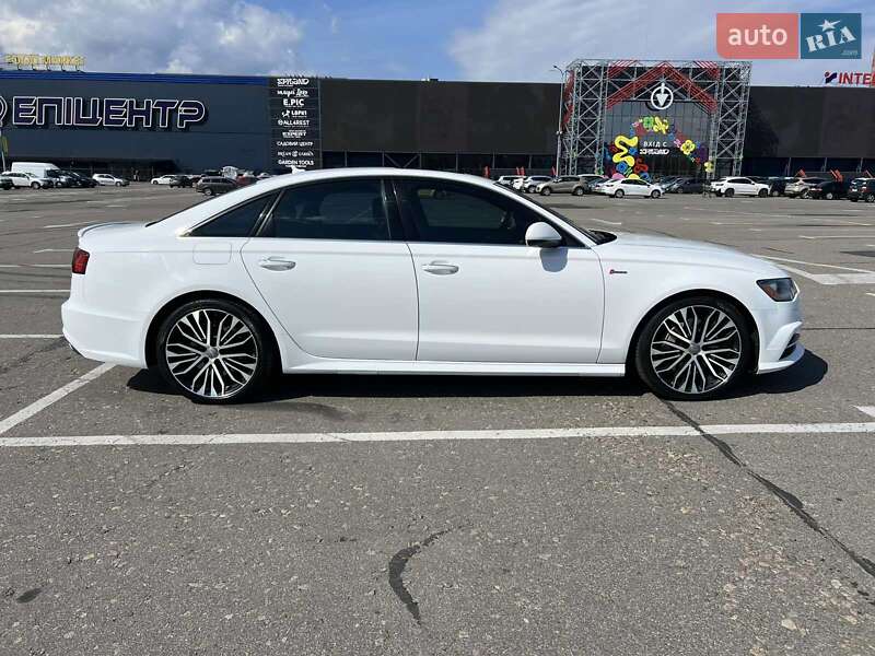 Седан Audi A6 2015 в Киеве