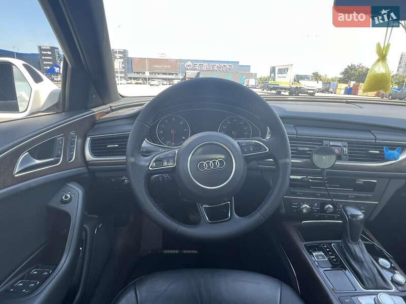 Седан Audi A6 2015 в Киеве