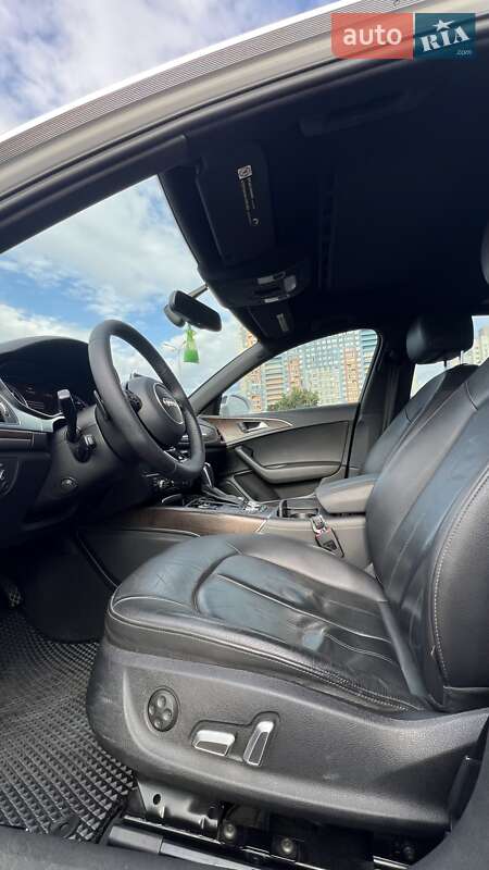 Седан Audi A6 2015 в Киеве
