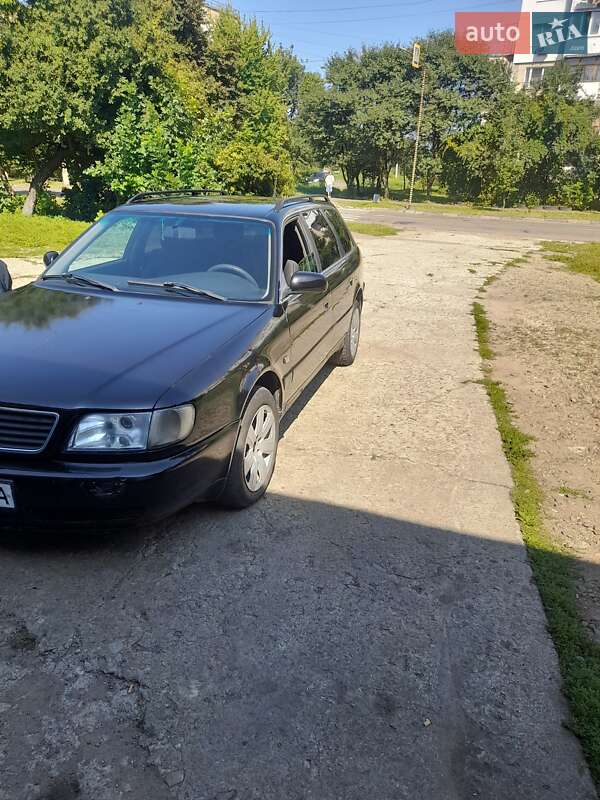 Універсал Audi A6 1995 в 