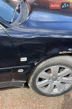 Універсал Audi A6 1995 в 