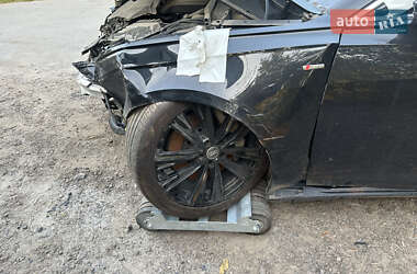 Седан Audi A6 2019 в 