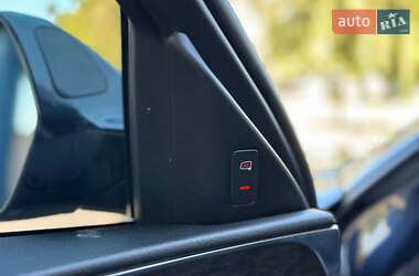 Седан Audi A6 2017 в 