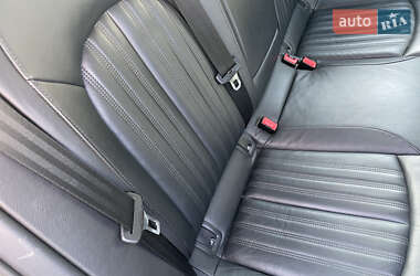 Седан Audi A6 2011 в 