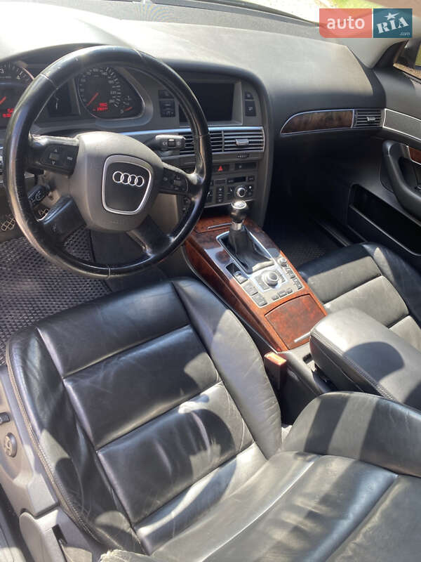 Седан Audi A6 2004 в Львове