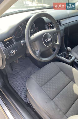 Универсал Audi A6 2003 в 