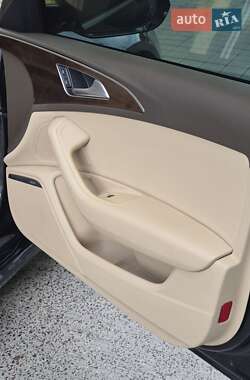 Седан Audi A6 2014 в 