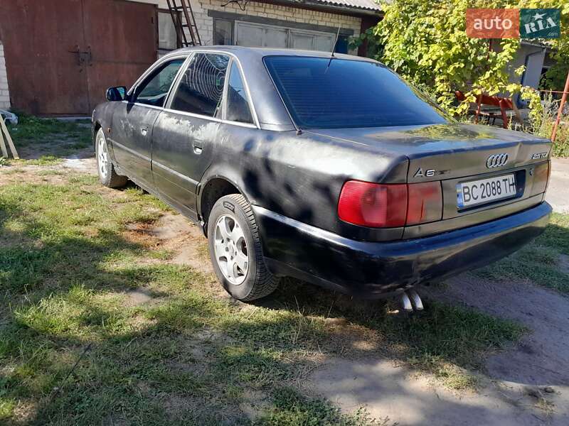 Седан Audi A6 1995 в Кременце