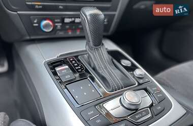 Седан Audi A6 2015 в 