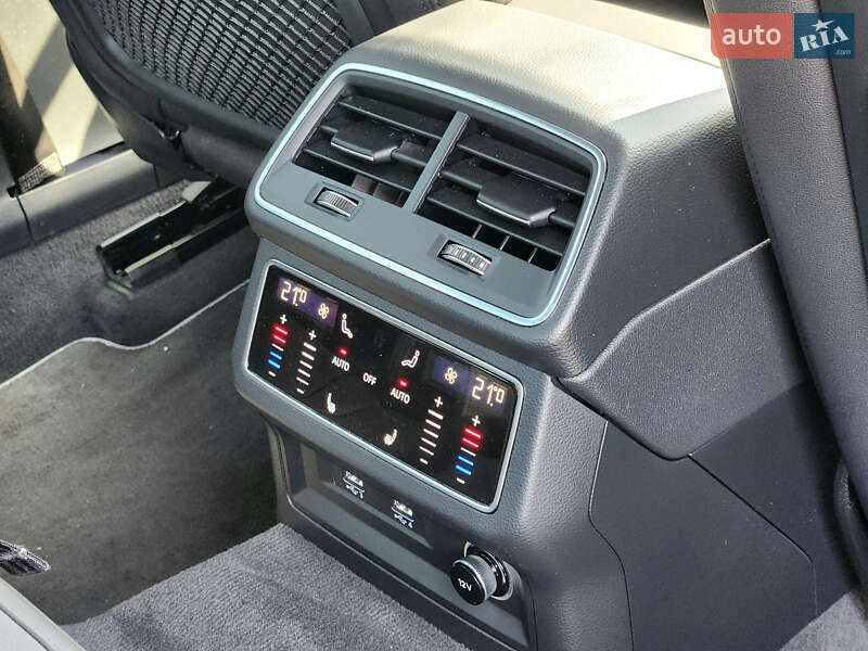Седан Audi A6 2019 в Львове