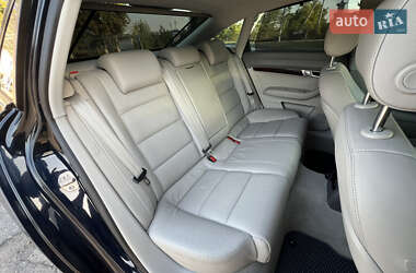 Седан Audi A6 2010 в 