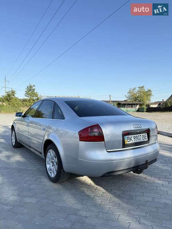 Седан Audi A6 2001 в Ровно