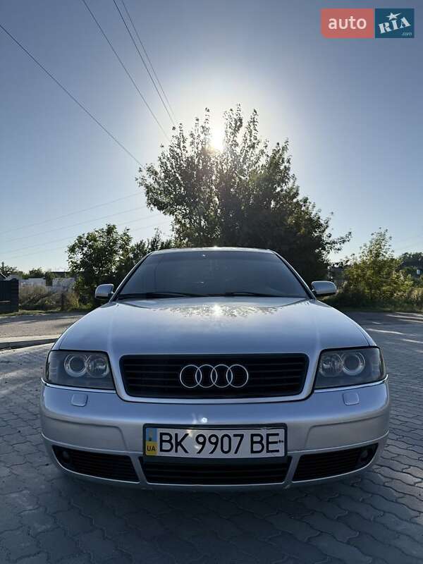 Седан Audi A6 2001 в Ровно