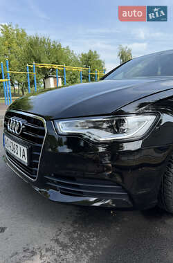 Седан Audi A6 2012 в 