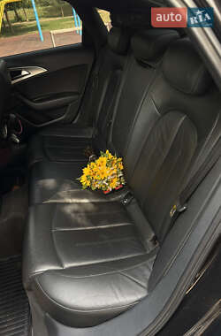Седан Audi A6 2012 в 