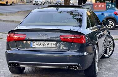 Седан Audi A6 2012 в 