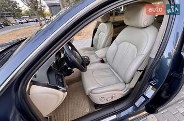 Седан Audi A6 2012 в 