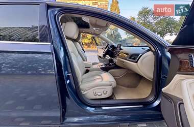 Седан Audi A6 2012 в 