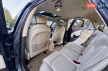 Седан Audi A6 2012 в 