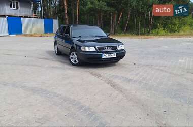 Универсал Audi A6 1996 в 