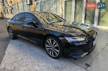 Седан Audi A6 2019 в 