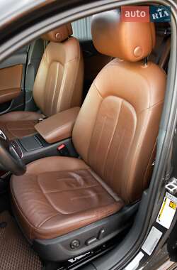 Седан Audi A6 2013 в 