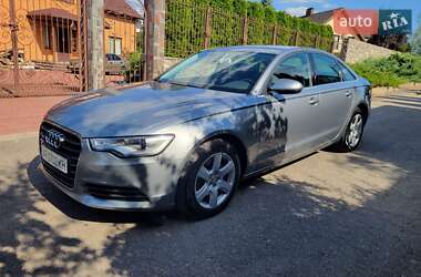 Седан Audi A6 2012 в 