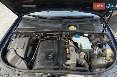 Седан Audi A6 2000 в 