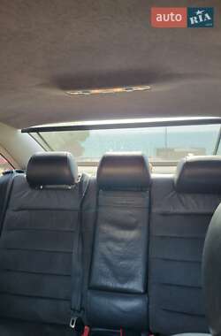 Седан Audi A6 2002 в 