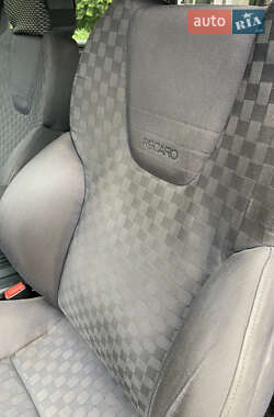 Универсал Audi A6 1999 в 