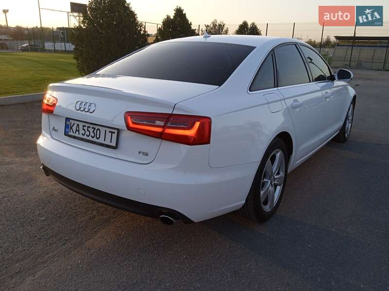 Седан Audi A6 2011 в Олександрії