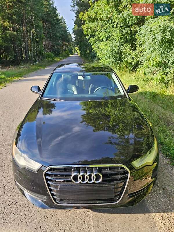 Седан Audi A6 2014 в 
