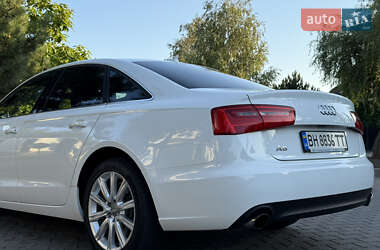 Седан Audi A6 2014 в 