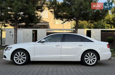 Седан Audi A6 2014 в 