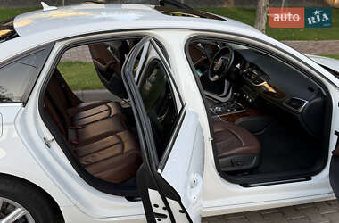 Седан Audi A6 2014 в 