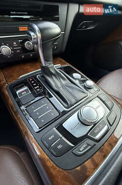 Седан Audi A6 2014 в 