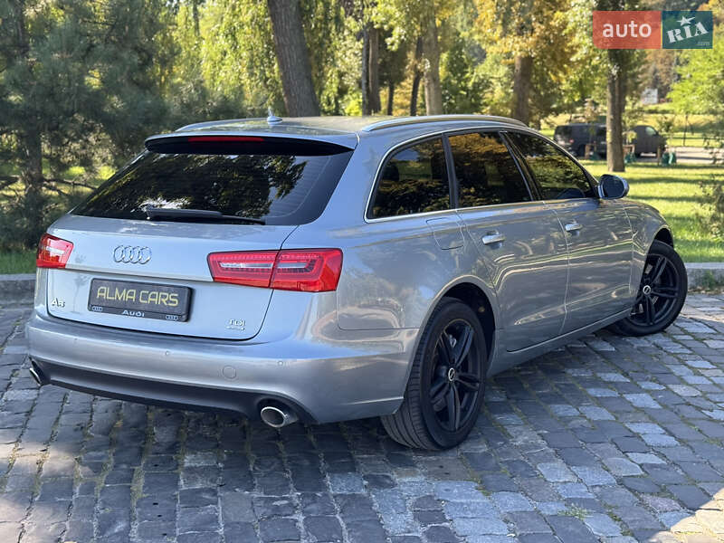 Универсал Audi A6 2012 в Киеве