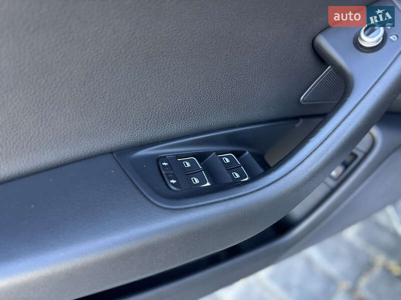 Универсал Audi A6 2012 в Киеве