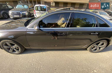 Седан Audi A6 2012 в 