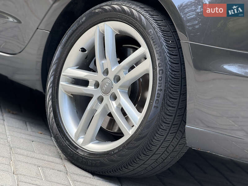 Седан Audi A6 2013 в Дрогобыче