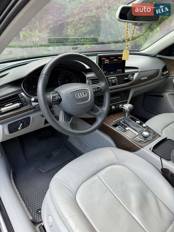 Седан Audi A6 2013 в Дрогобыче