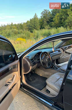 Седан Audi A6 2001 в 