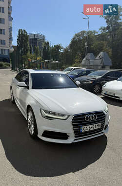 Седан Audi A6 2018 в 