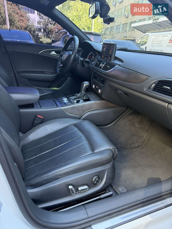 Седан Audi A6 2018 в Киеве