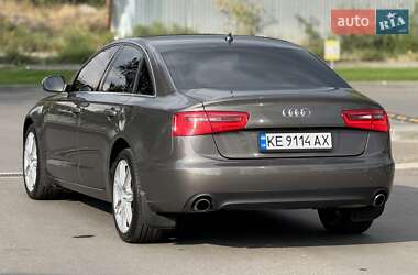 Седан Audi A6 2011 в 