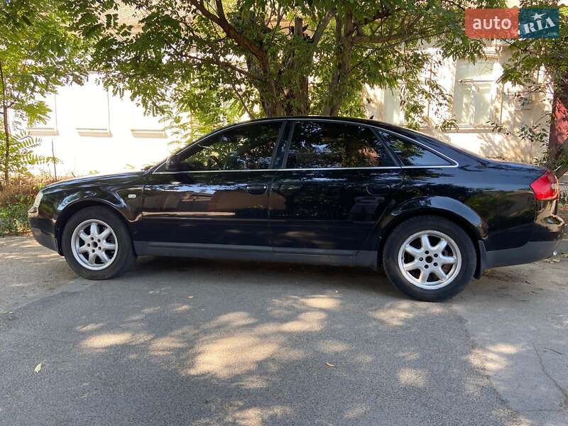 Седан Audi A6 2001 в Херсоні