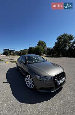Седан Audi A6 2013 в 