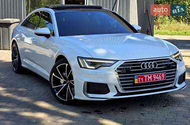 Седан Audi A6 2019 в 