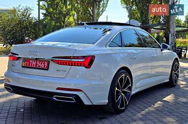 Седан Audi A6 2019 в 