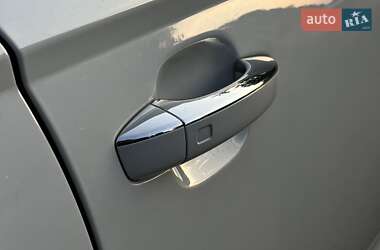 Седан Audi A6 2014 в 